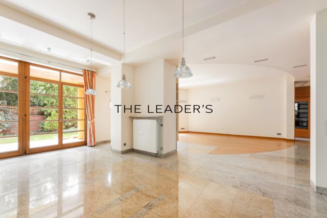 dom wolnostojący, 7 pokoi Warszawa Mokotów. Zdjęcie 5