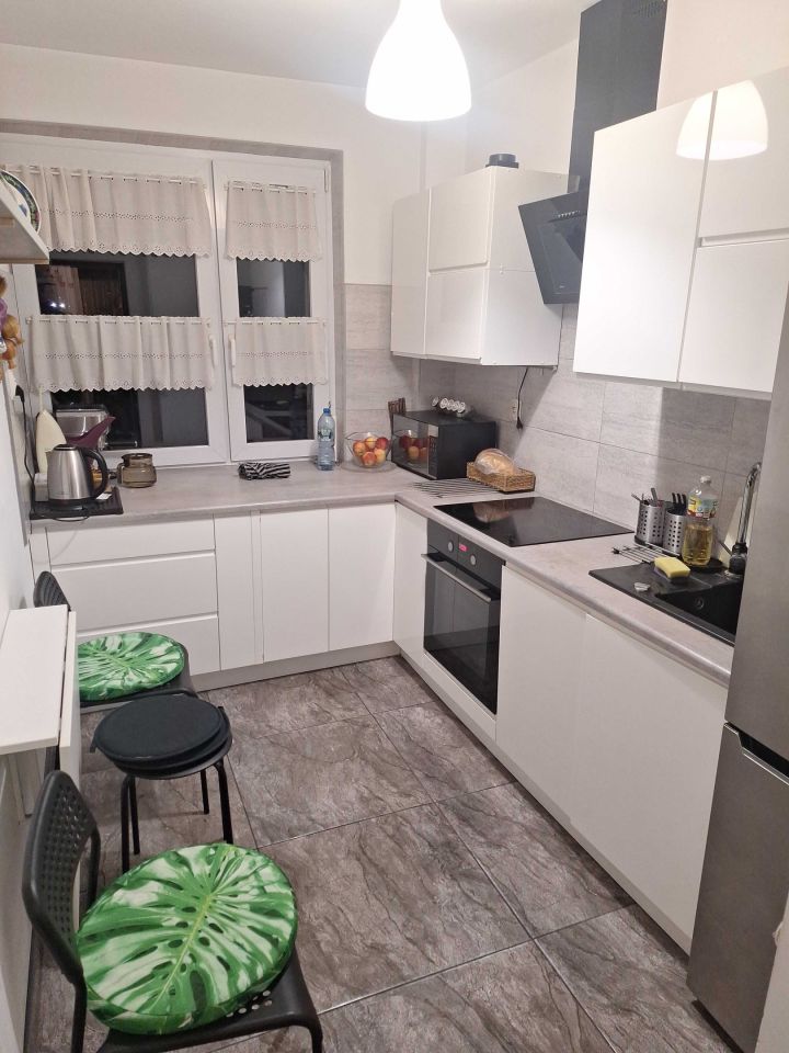 Mieszkanie 3-pokojowe Zabrze. Zdjęcie 2