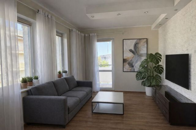 Mieszkanie 2-pokojowe Bydgoszcz Osiedle Leśne, ul. Powstania Listopadowego. Zdjęcie 1