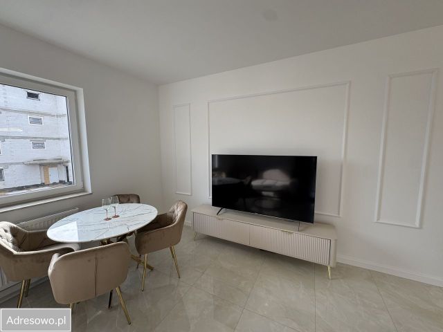 Mieszkanie 2-pokojowe Oleśnica, ul. Mikołaja Kopernika. Zdjęcie 1