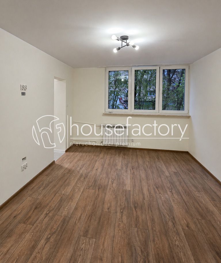 Mieszkanie 2-pokojowe Łódź Górna, ul. gen. Jarosława Dąbrowskiego. Zdjęcie 2