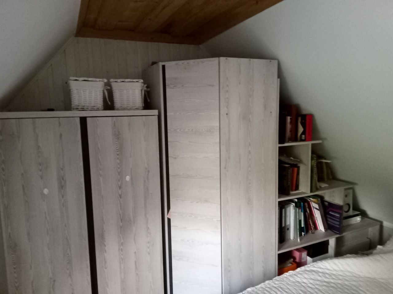 dom wolnostojący, 3 pokoje Ciche. Zdjęcie 18