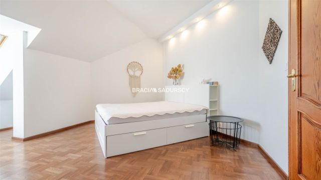 dom wolnostojący, 6 pokoi Mogilany. Zdjęcie 36