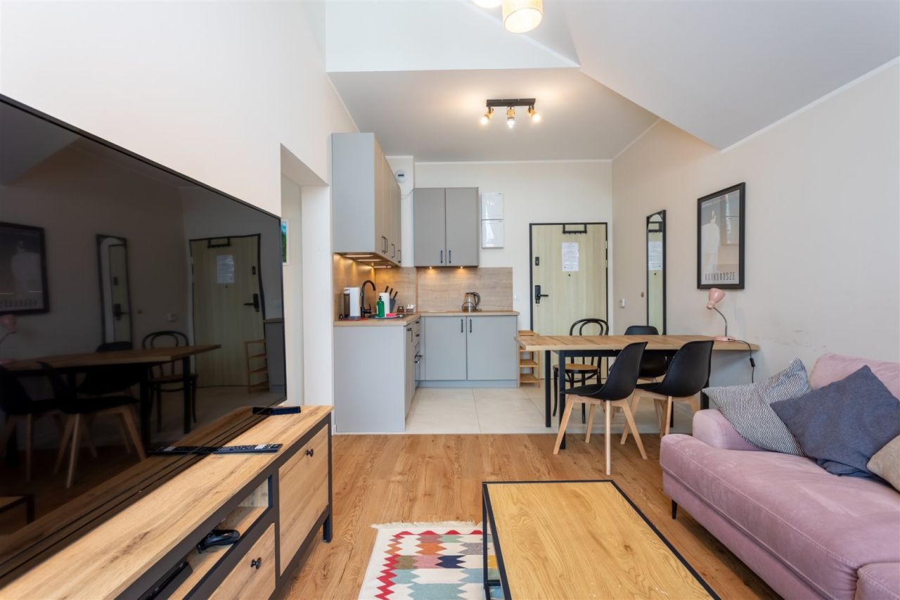 Mieszkanie 3-pokojowe Szklarska Poręba, ul. Vlastimila Hofmana. Zdjęcie 4