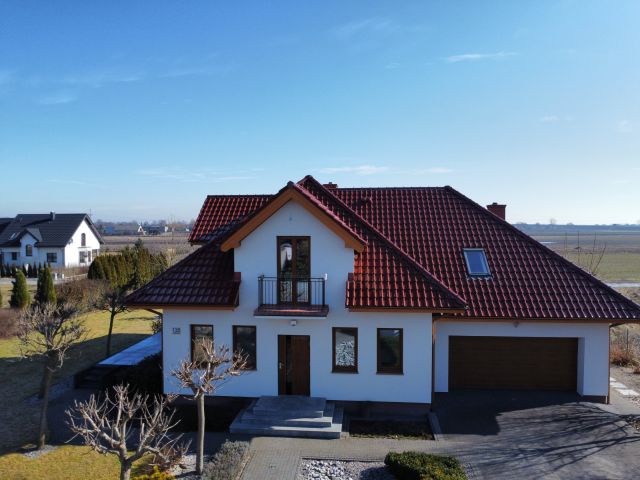 dom wolnostojący, 6 pokoi Orłowo. Zdjęcie 1