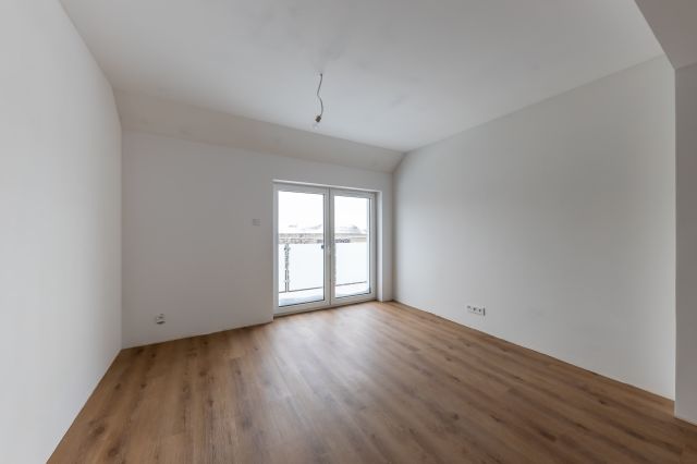 Mieszkanie 4-pokojowe Mosty, ul. Kasztanowa. Zdjęcie 5