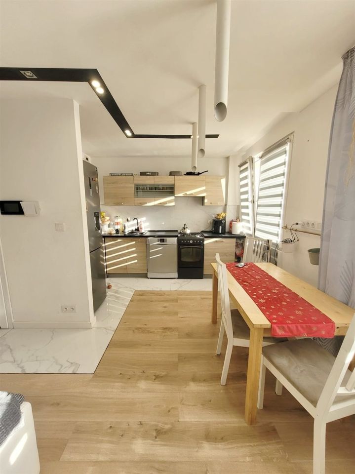 Mieszkanie 4-pokojowe Dąbrowa Górnicza Gołonóg, al. Józefa Piłsudskiego. Zdjęcie 3