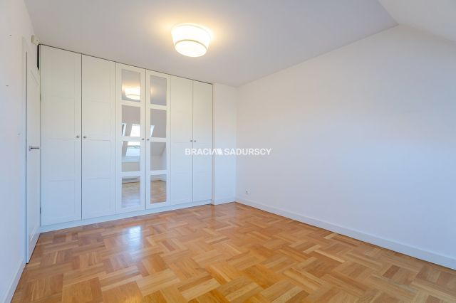 bliźniak, 4 pokoje Batowice. Zdjęcie 19