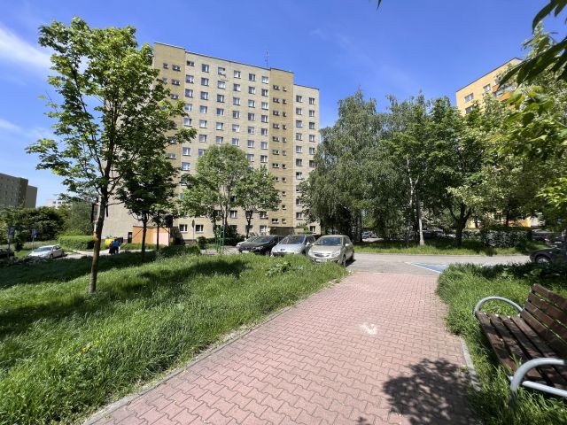 Mieszkanie 4-pokojowe Kraków Podgórze Duchackie, ul. Sanocka. Zdjęcie 1