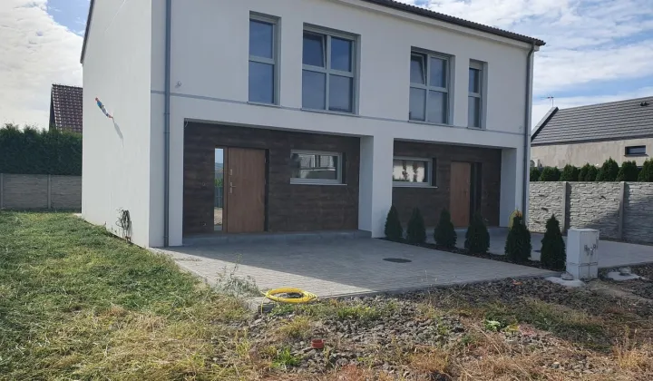 bliźniak, 4 pokoje Gąsawy, ul. Słoneczna