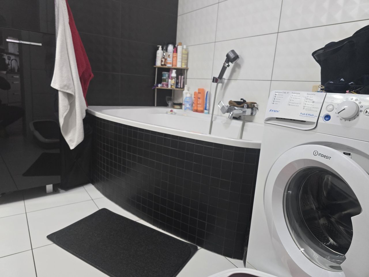 Mieszkanie 3-pokojowe Jarosław, ul. Kazimierza Skarbowskiego. Zdjęcie 4