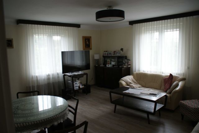 dom wolnostojący, 3 pokoje Podole. Zdjęcie 2