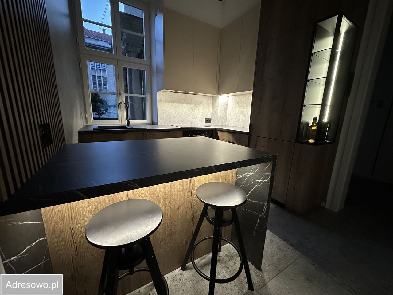 Mieszkanie 3-pokojowe Bielsko-Biała Śródmieście, ul. Zygmunta Lubertowicza. Zdjęcie 4