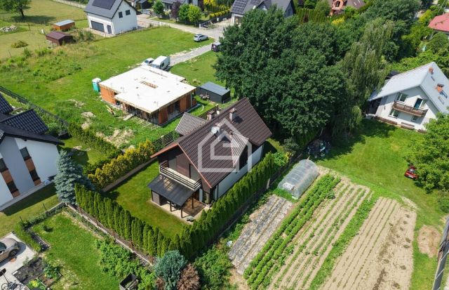 dom wolnostojący, 4 pokoje Śledziejowice. Zdjęcie 16