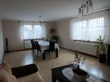 dom wolnostojący, 5 pokoi Nowa Wieś Lęborska, ul. Polna. Zdjęcie 4