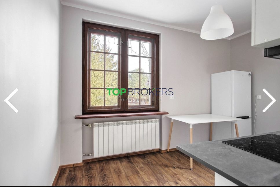 dom wolnostojący, 21 pokoi Milanówek. Zdjęcie 11