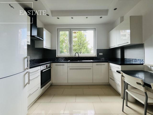 Mieszkanie 2-pokojowe Warszawa Gocław, ul. Jugosłowiańska. Zdjęcie 4