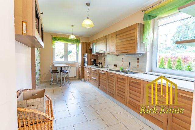 dom wolnostojący, 7 pokoi Bielsko-Biała Lipnik, ul. Chełmska. Zdjęcie 7