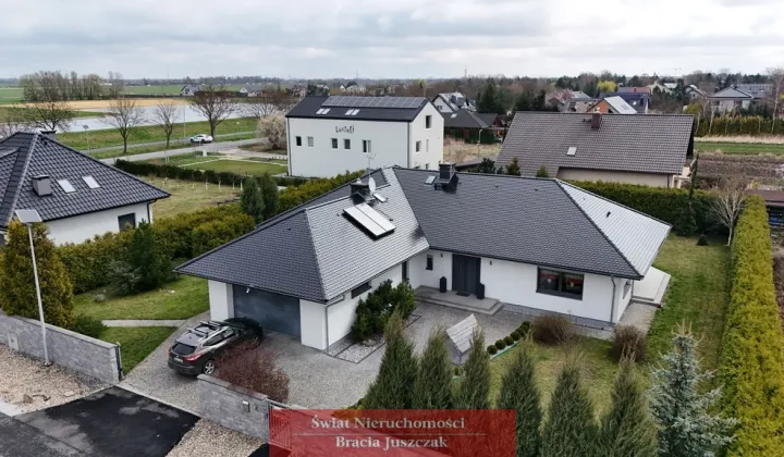 dom wolnostojący, 4 pokoje Smardzów