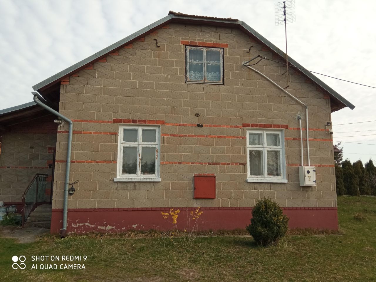 dom wolnostojący, 3 pokoje Rakszawa Środek. Zdjęcie 1