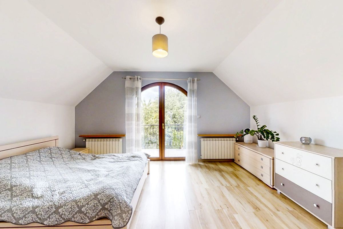 dom wolnostojący, 5 pokoi Justynów. Zdjęcie 17
