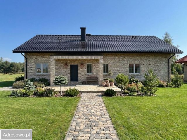 dom wolnostojący, 5 pokoi Łoziska. Zdjęcie 1