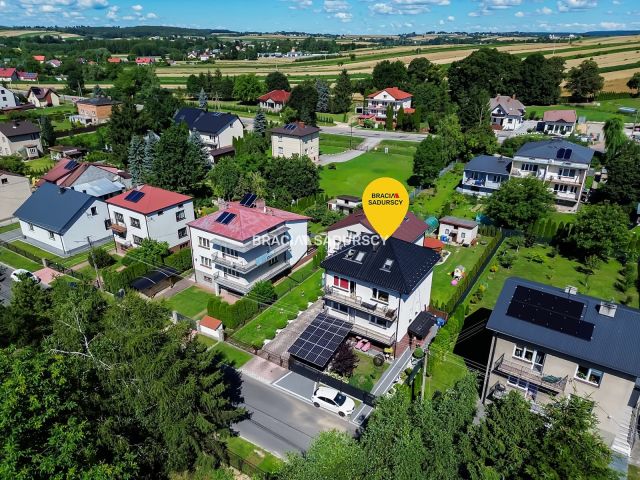 bliźniak, 5 pokoi Miechów, ul. Józefa Bema. Zdjęcie 15