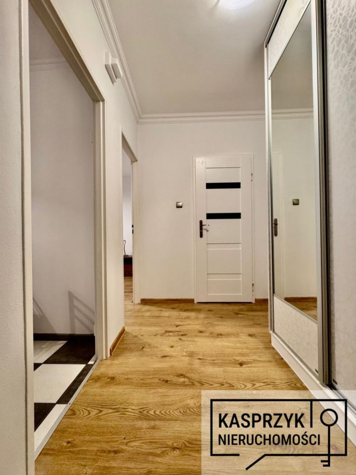 Mieszkanie 3-pokojowe Krosno, ul. Adama Mickiewicza. Zdjęcie 9