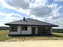 dom wolnostojący Hornostaje. Zdjęcie 2