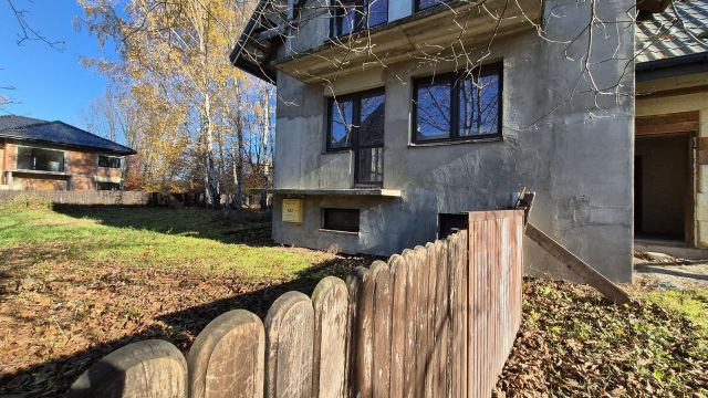 dom wolnostojący, 5 pokoi Tarnów Piaskówka, ul. Jastruna. Zdjęcie 2