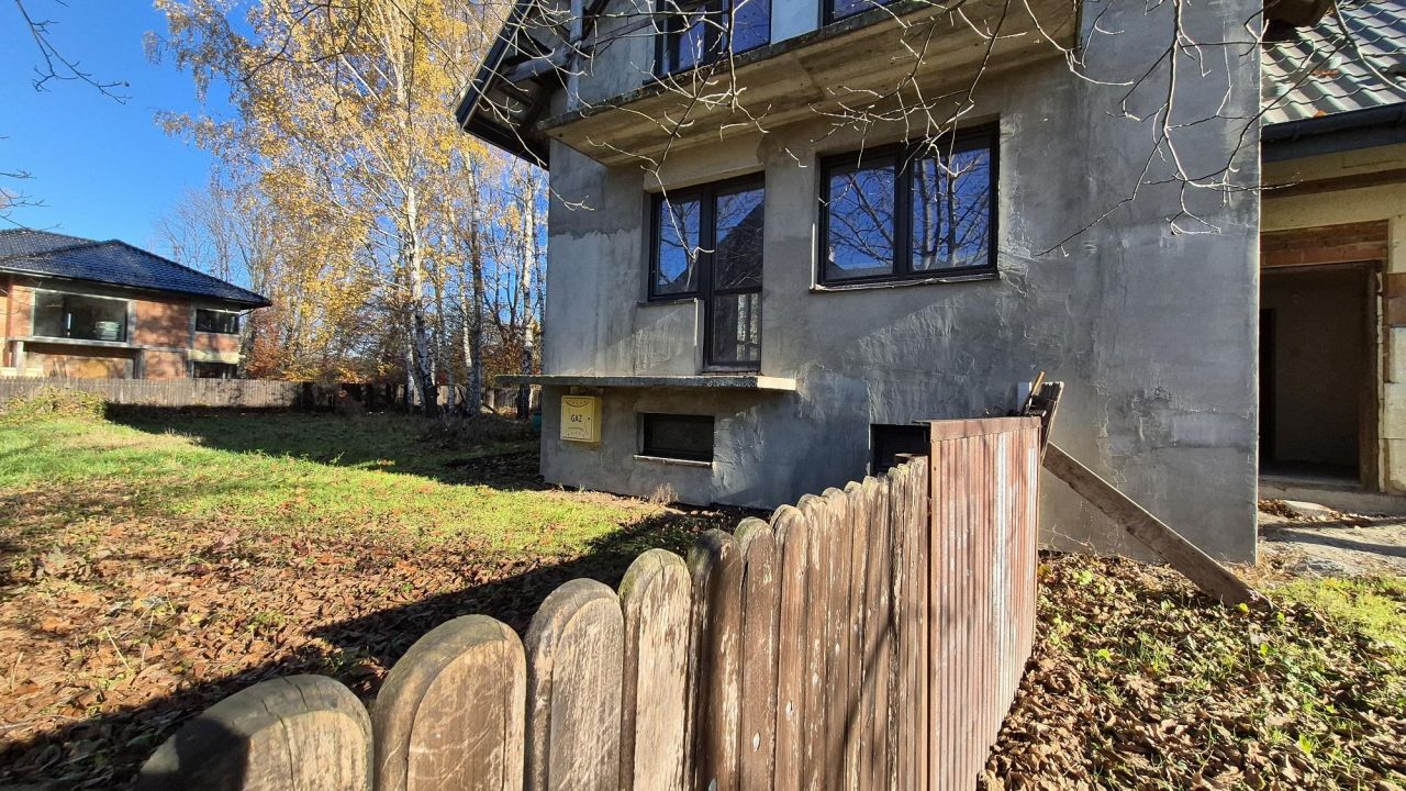 dom wolnostojący, 5 pokoi Tarnów Piaskówka, ul. Jastruna. Zdjęcie 2