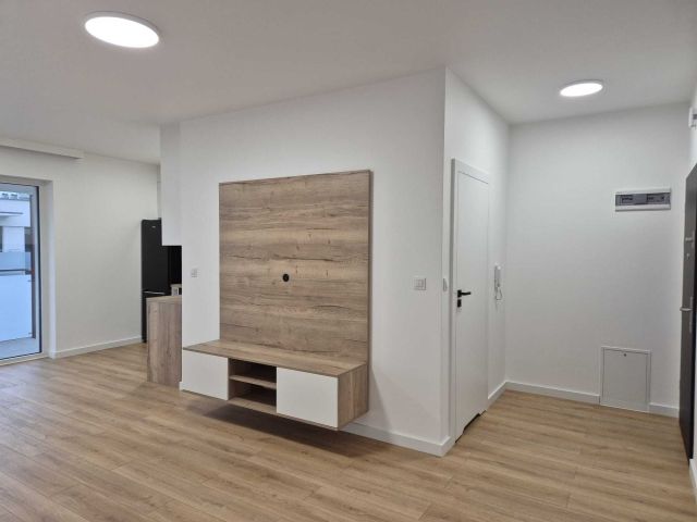 Mieszkanie 3-pokojowe Jarocin. Zdjęcie 1