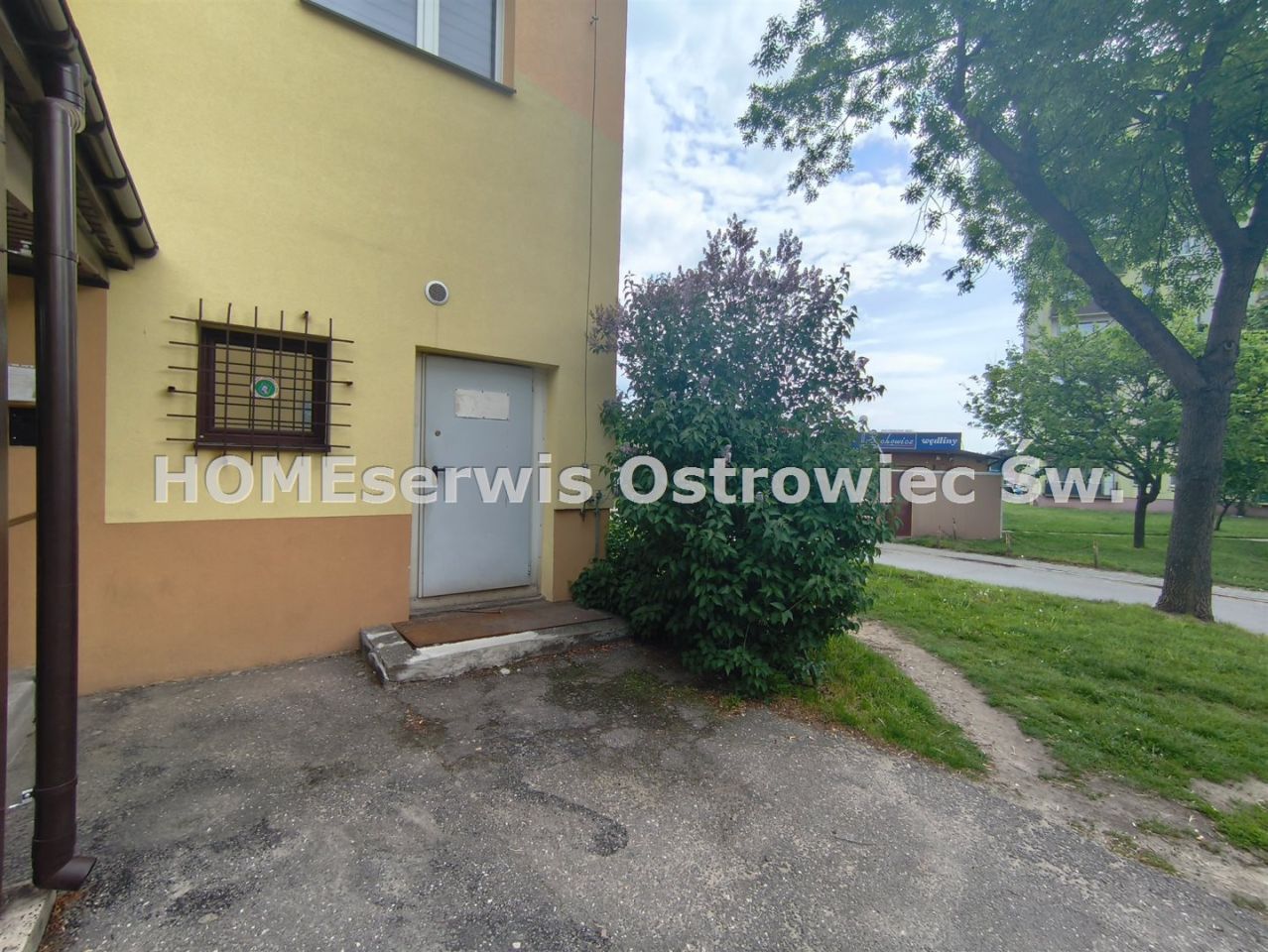 Lokal Ostrowiec Świętokrzyski Centrum, al. Jana Pawła II. Zdjęcie 10