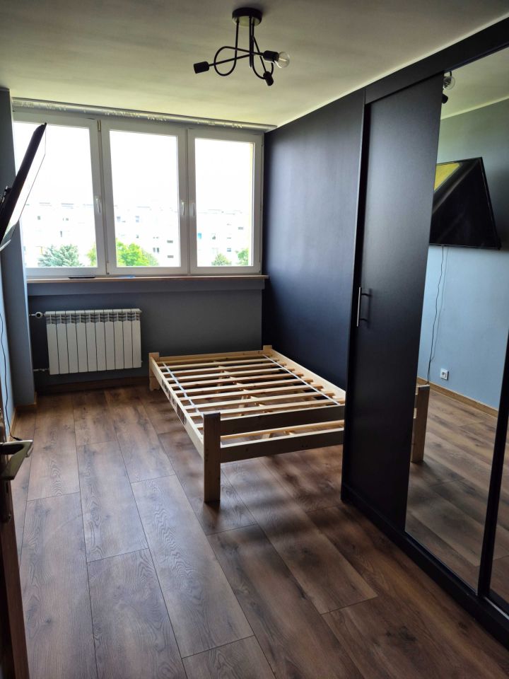 Mieszkanie 3-pokojowe Brzeg Dolny, ul. Juliusza Słowackiego. Zdjęcie 2