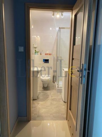 Mieszkanie 2-pokojowe Warszawa Praga-Południe, al. Stanów Zjednoczonych. Zdjęcie 8