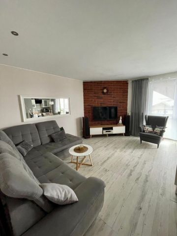 Mieszkanie 3-pokojowe Tychy, al. Bielska. Zdjęcie 1