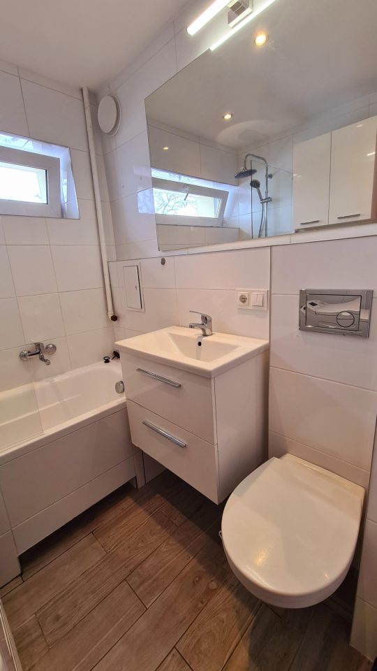 Mieszkanie 2-pokojowe Kraków Nowa Huta, os. Kolorowe. Zdjęcie 11