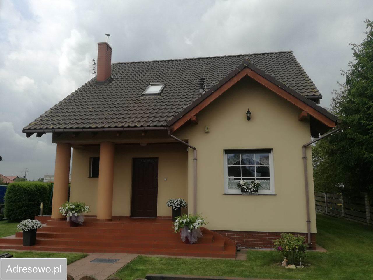 dom wolnostojący, 6 pokoi Grzybowo, ul. Usługowa. Zdjęcie 1