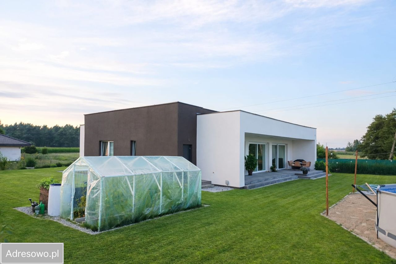 dom wolnostojący, 3 pokoje Wichulec. Zdjęcie 15