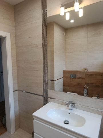 dom szeregowy, 5 pokoi Łódź Górna, ul. Lechosława Roszkowskiego. Zdjęcie 8