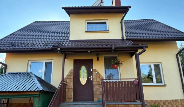 dom wolnostojący, 5 pokoi Nowosiółki-Kolonia, Nowosiółki-Kolonia