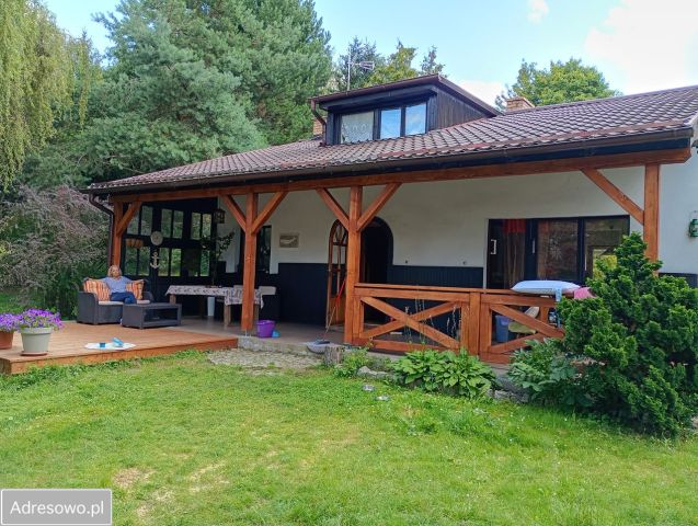 dom wolnostojący, 5 pokoi Nienawiszcz. Zdjęcie 1