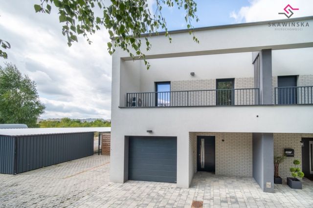 dom szeregowy, 5 pokoi Ostrów Wielkopolski, ul. Włodzimierza Lewandowskiego. Zdjęcie 1