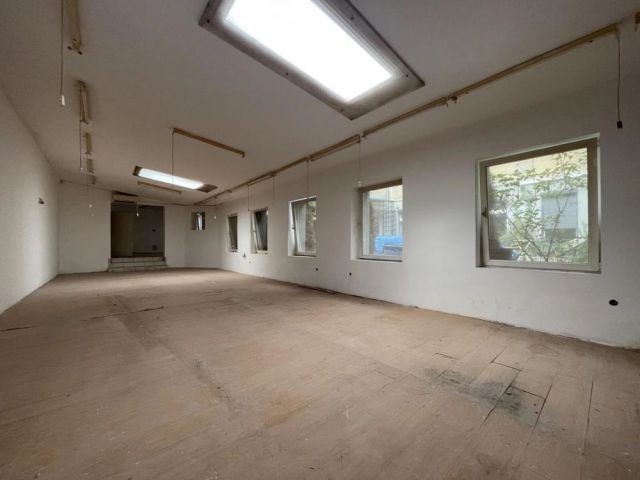 Lokal Łódź Śródmieście, ul. 28 Pułku Strzelców Kaniowskich. Zdjęcie 1