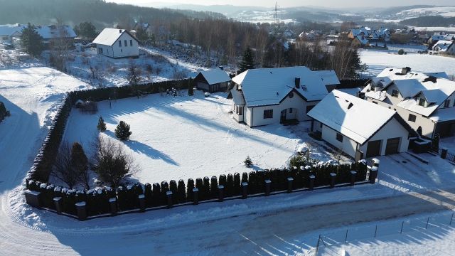 dom wolnostojący, 6 pokoi Somonino, os. Księcia Świętopełka Wielkiego. Zdjęcie 1