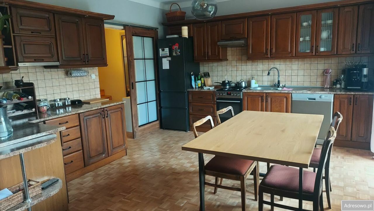 bliźniak, 8 pokoi Ostrowiec Świętokrzyski, ul. Świętokrzyska. Zdjęcie 5