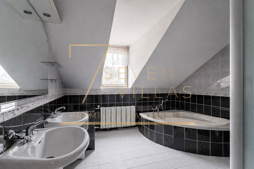 dom wolnostojący, 6 pokoi Michałowice. Zdjęcie 15
