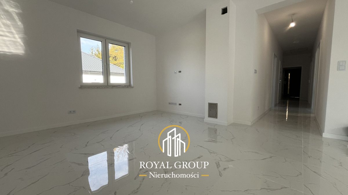 dom wolnostojący, 5 pokoi Krasienin. Zdjęcie 3