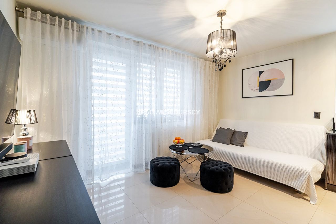 Mieszkanie 3-pokojowe Kraków Bieńczyce, ul. gen. Leopolda Okulickiego. Zdjęcie 1