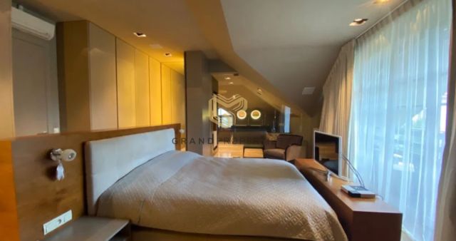 dom wolnostojący, 7 pokoi Warszawa Wawer. Zdjęcie 4